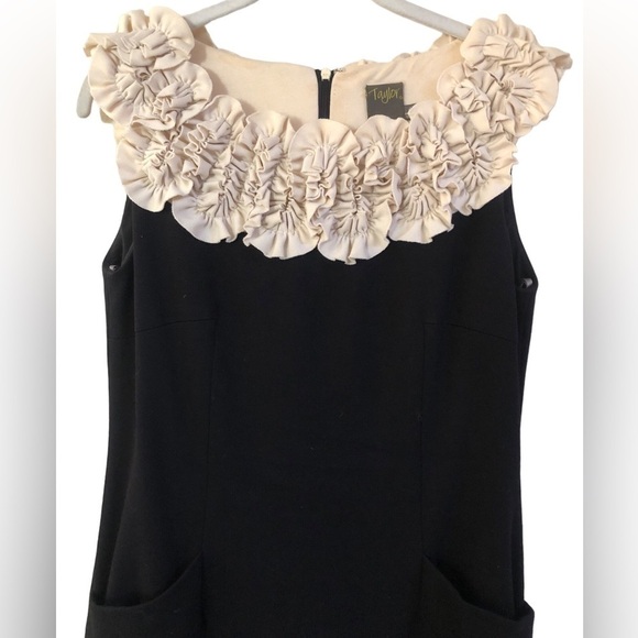 Taylor Sleeveless Black Sheath Dress Wide Neckline Ruffle Accent Pockets Size 4 - Picture 3 of 8